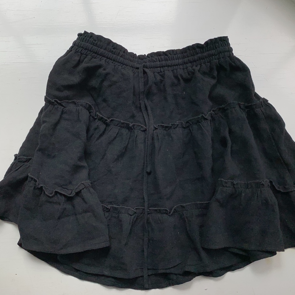 Black Ruffle Drawstring Flowy Skirt
